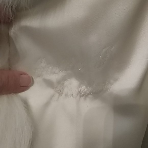 💕HOST PICK💕dreamy fur/hood - Picture 9 of 9